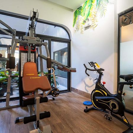 Sea Breeze Condotel Danang Екстер'єр фото