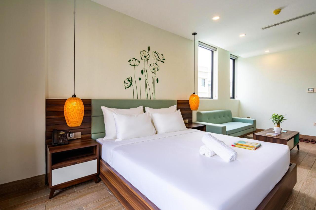 Sea Breeze Condotel Danang Екстер'єр фото