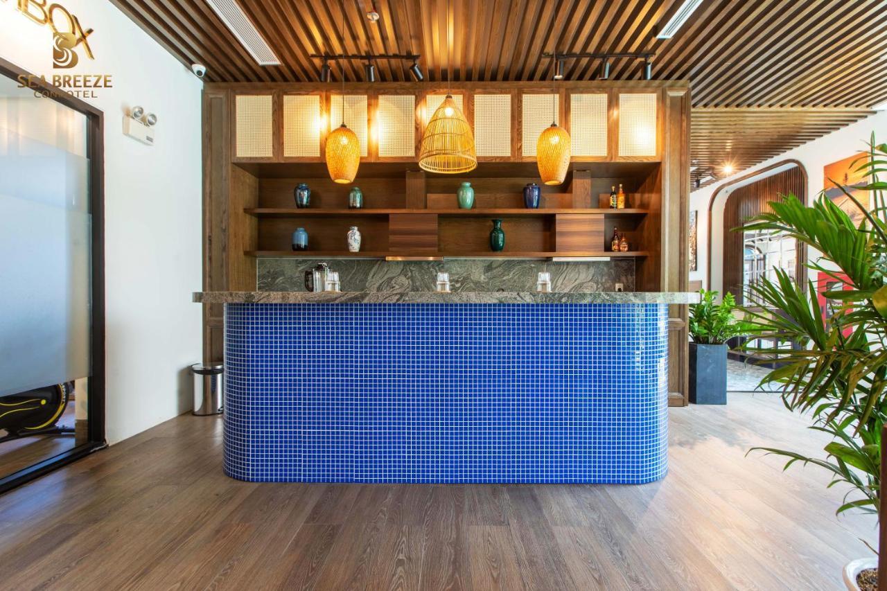 Sea Breeze Condotel Danang Екстер'єр фото