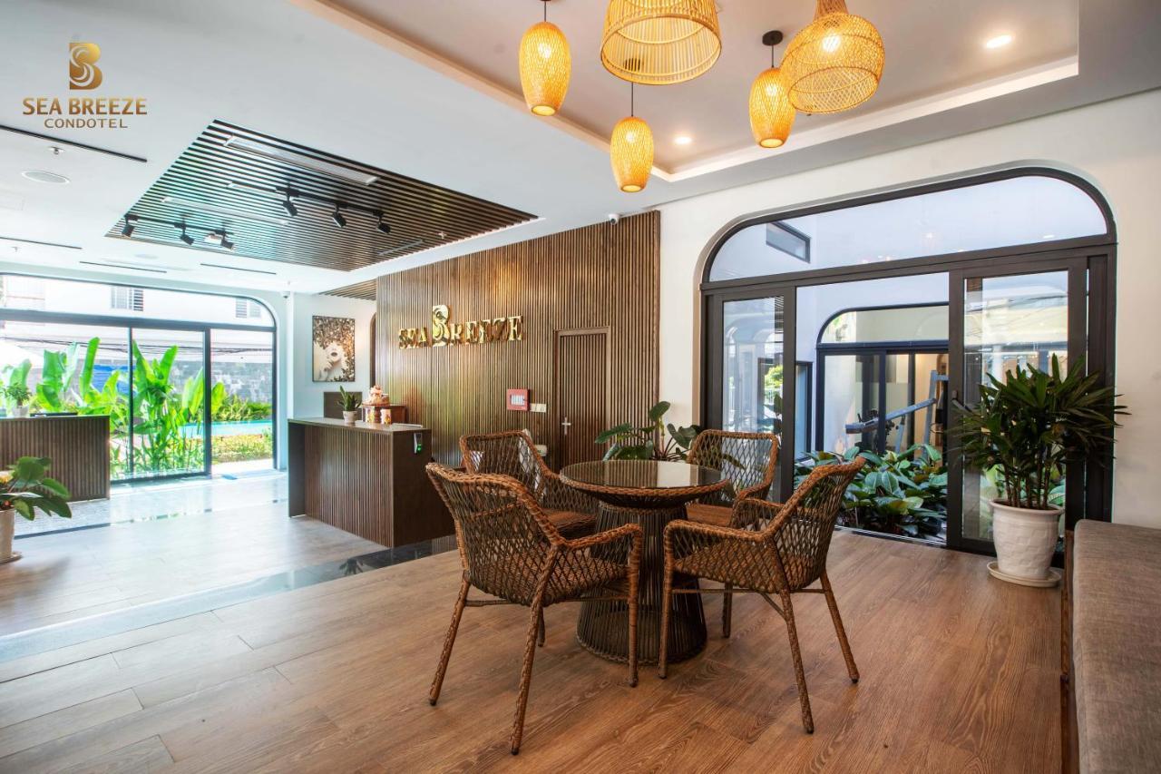 Sea Breeze Condotel Danang Екстер'єр фото